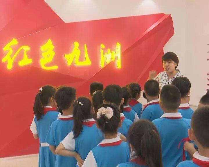 攀登高峰